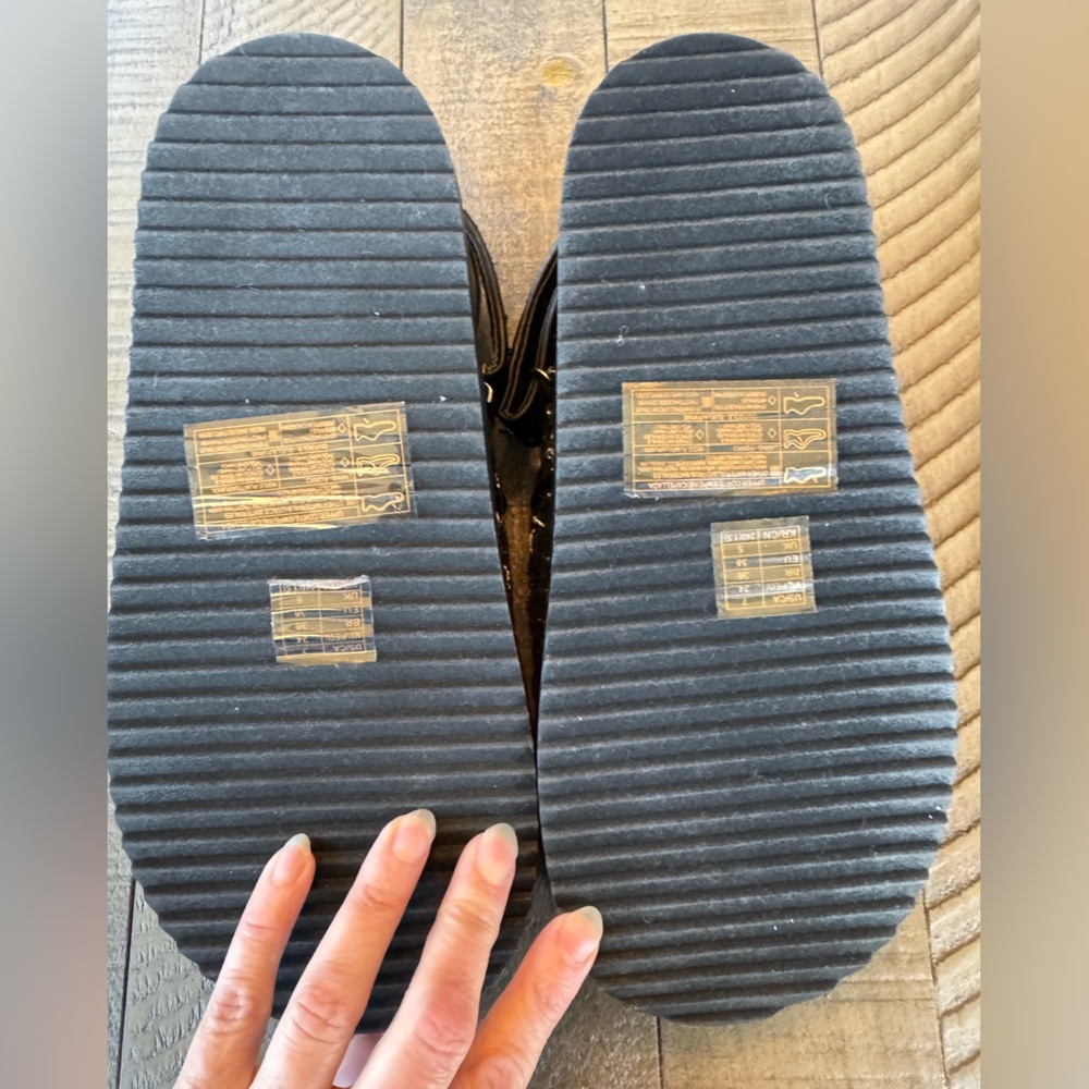 Forever 21 Black Sporty Sandals with Velcro Straps Women’s Size 7 (NWOT) - Picture 9 of 15